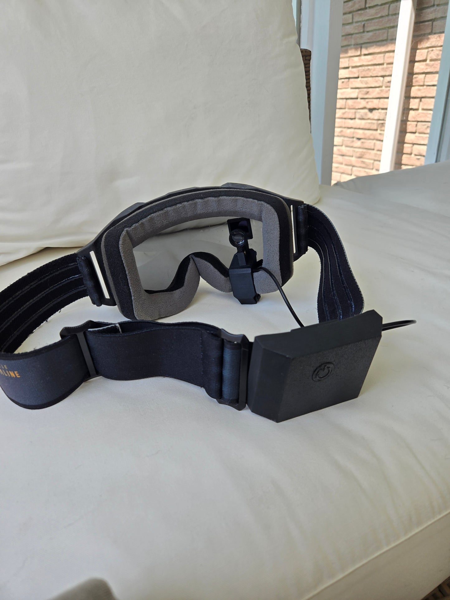 SpeedMaster3000 Goggle Speedometer